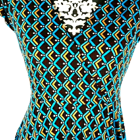 Candies Women's Size M Dress, Vibrant colors! - Picture 2 of 8